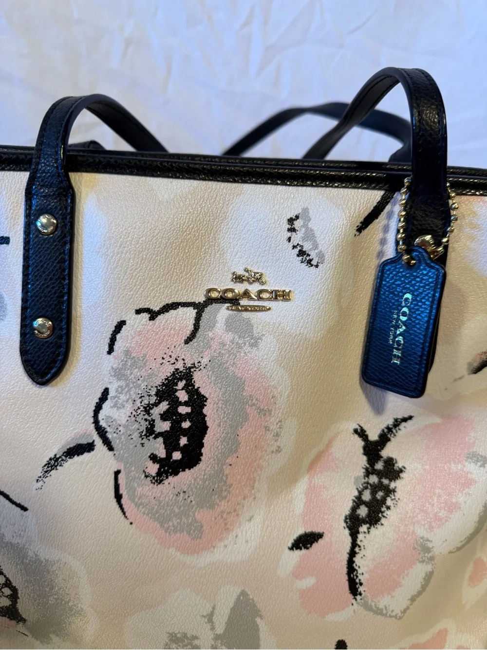 Coach Floral Print City Zip Tote